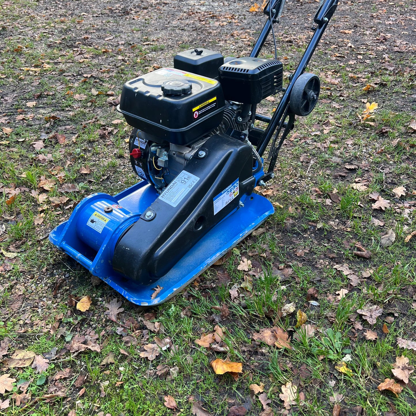 Hyundai Plate Compactor