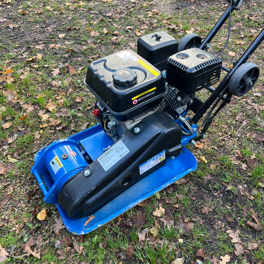 Hyundai Plate Compactor