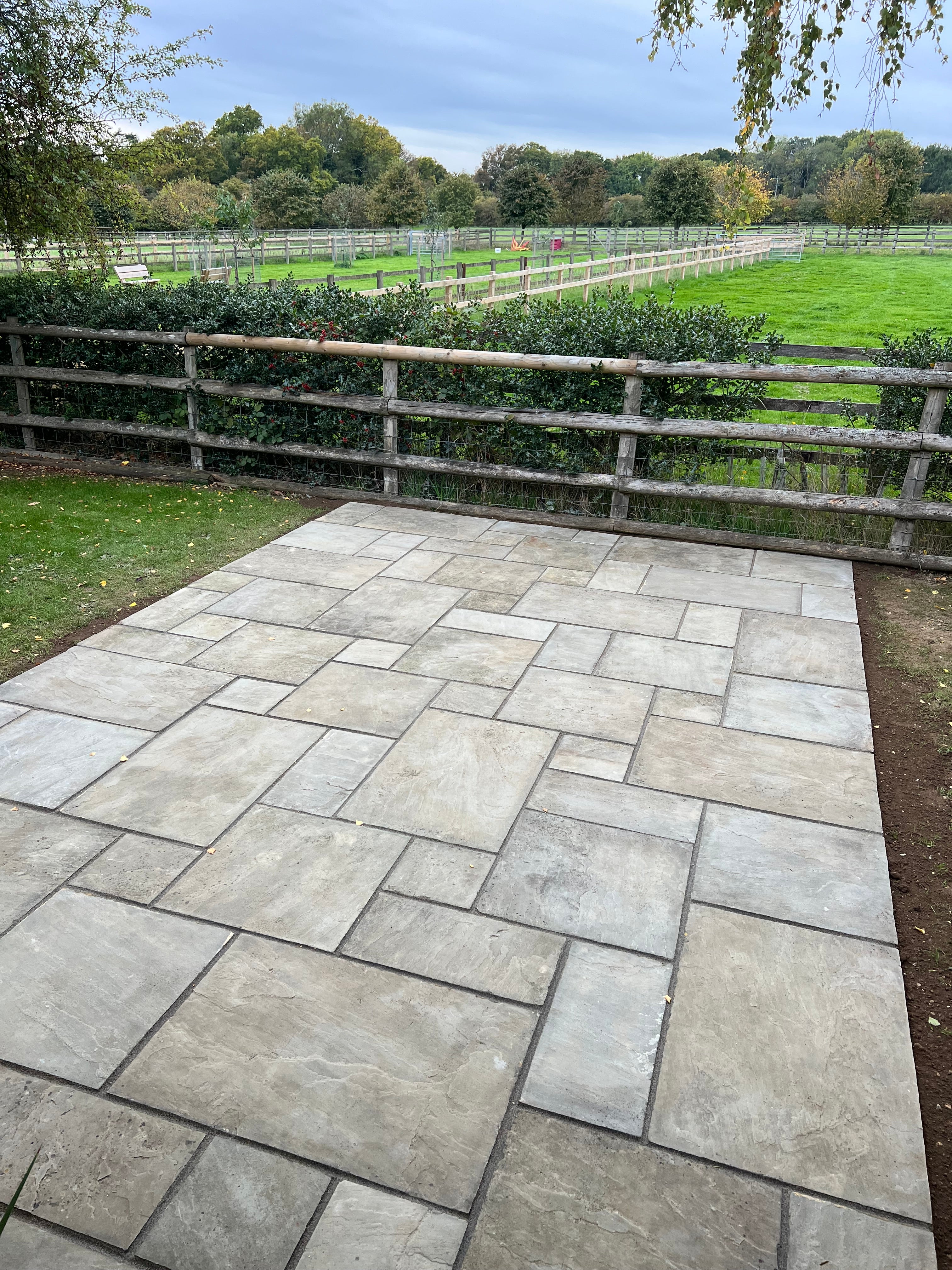 light grey Indian sandstone patio in Stoke Row