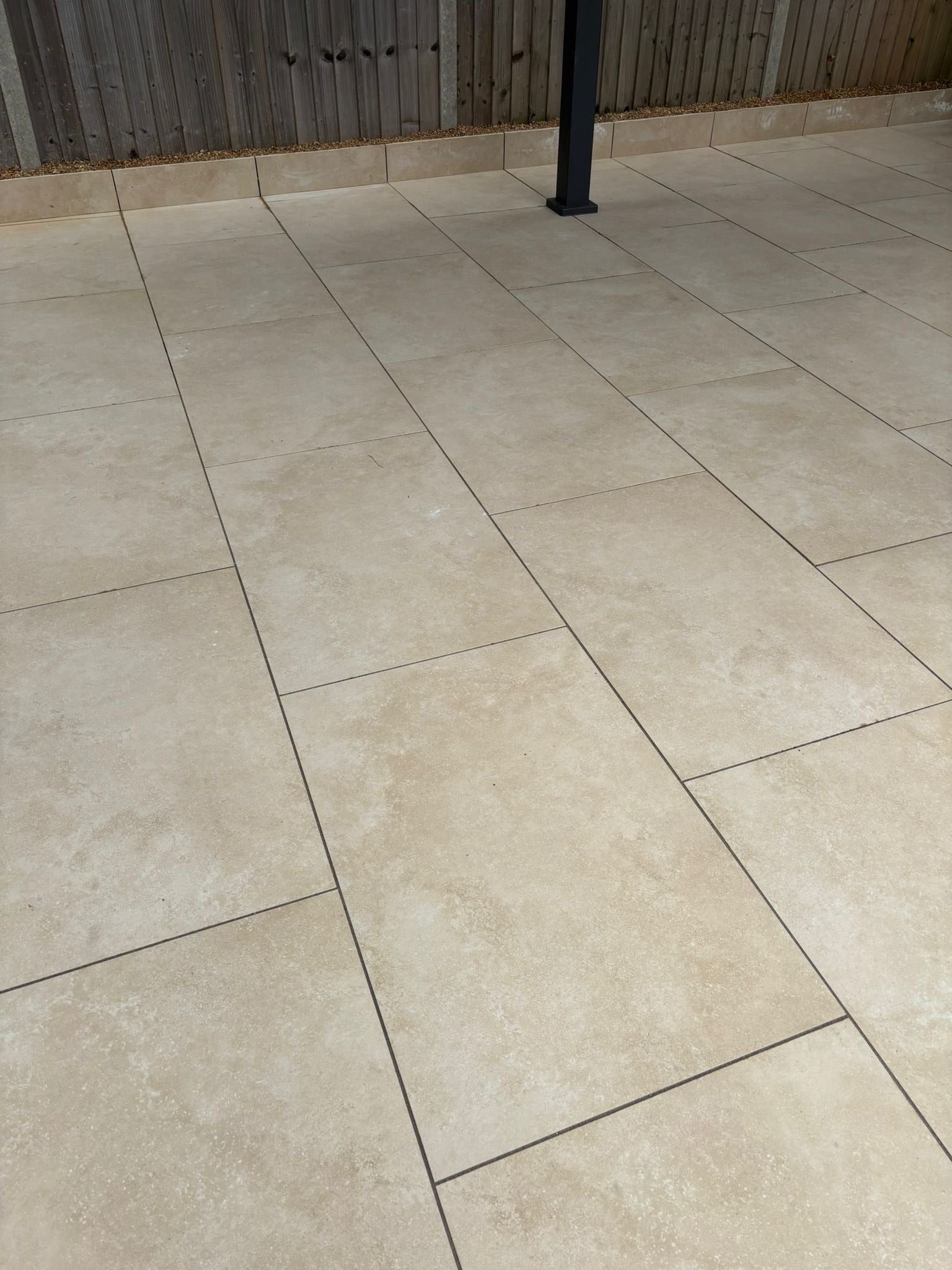 Close up image of 600x900 beige porcelain slabs